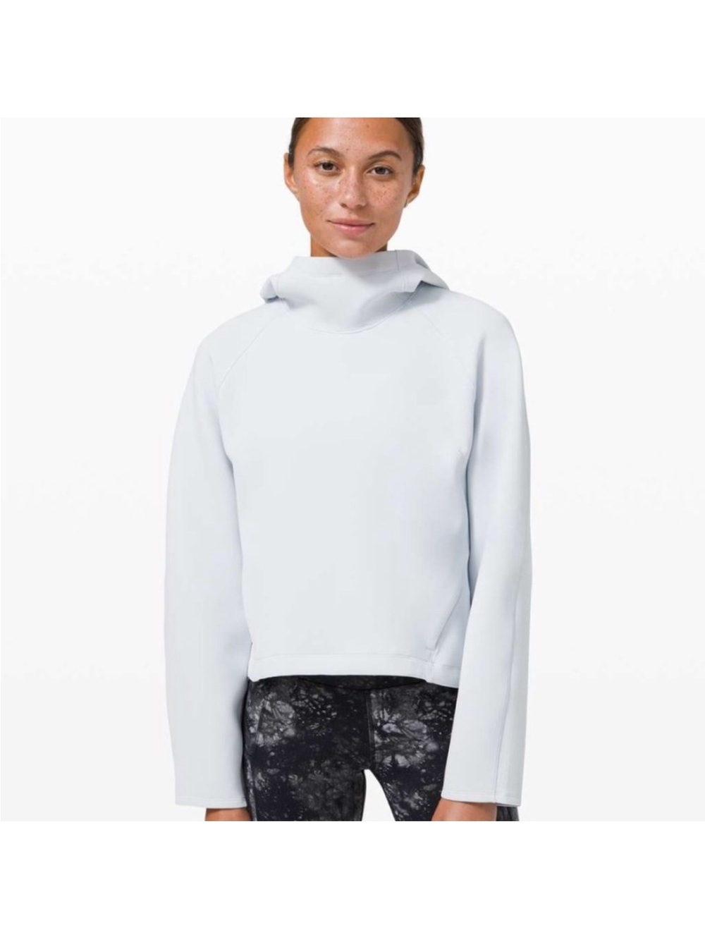 Lululemon AirWrap Pullover Hoodie
